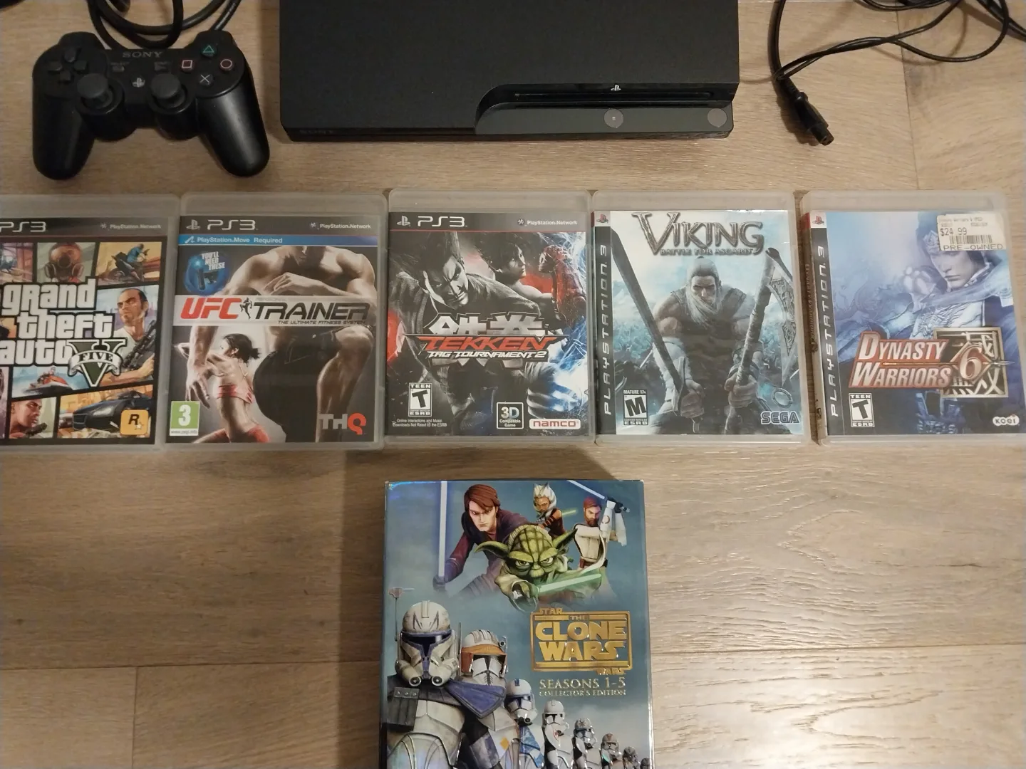 Playstation 3 Console Bundle with Games image indicator(6)