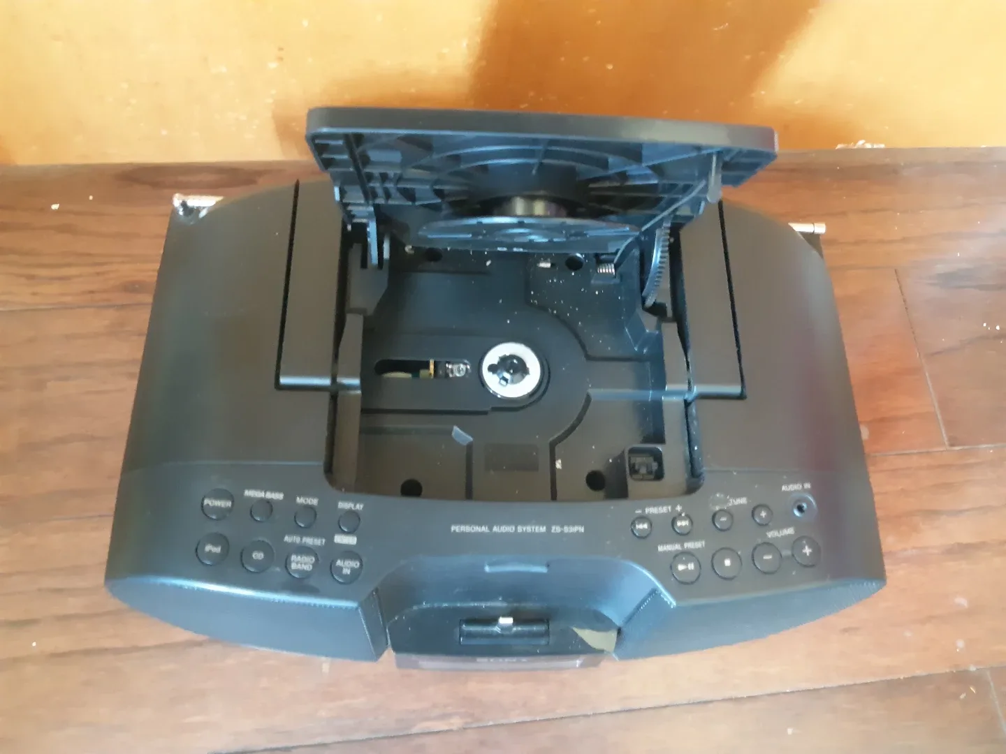 Sony Personal Audio System - CD Player, Radio, and iPod Dock image indicator(5)