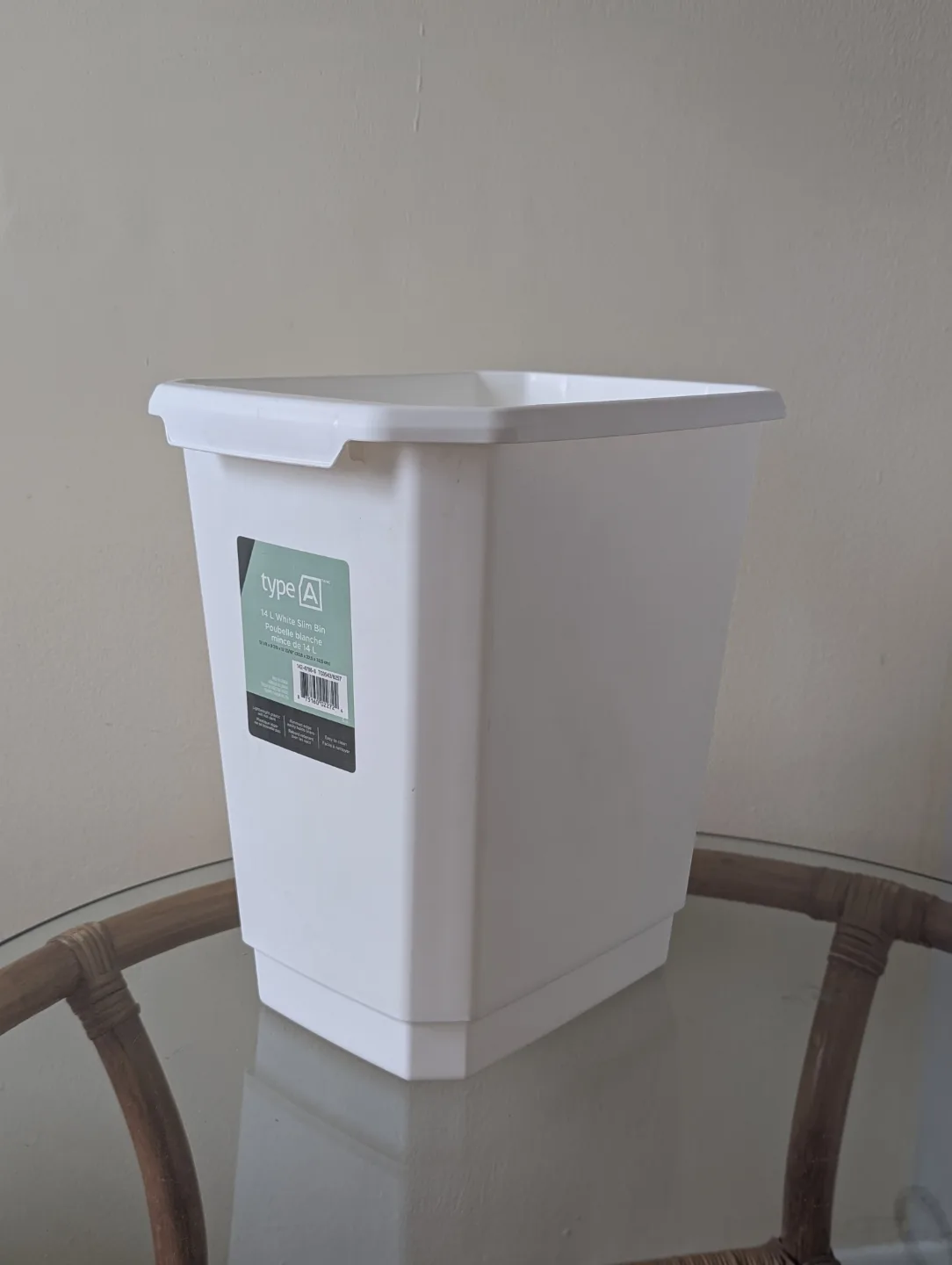 Plastic Kitchen Garbage Bin thumbnail