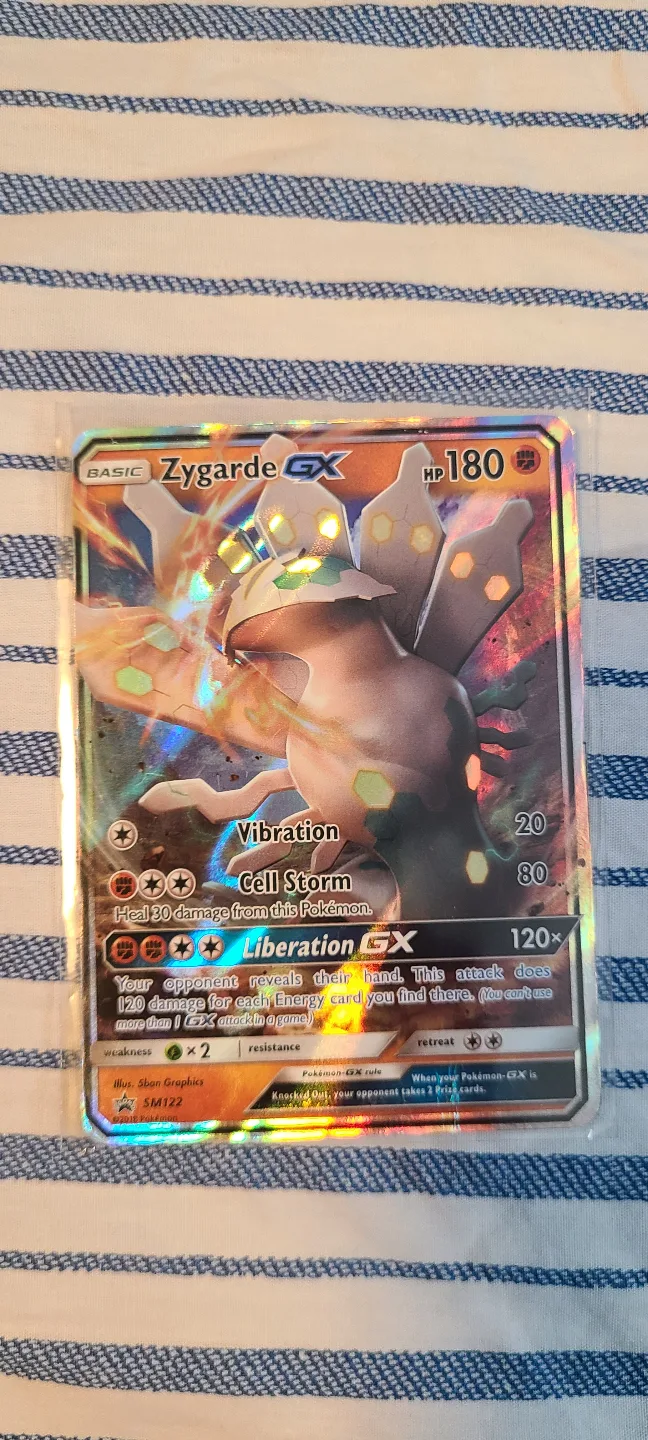 Pokemon Card - Zygarde GX SM122 thumbnail