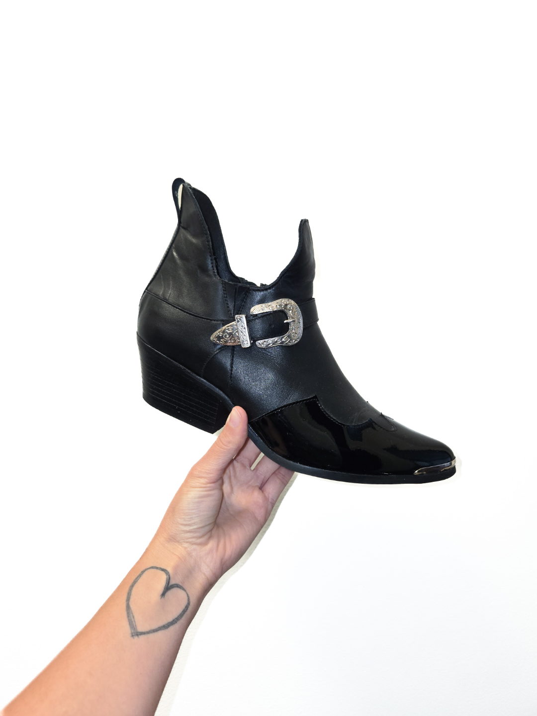 Women's Black Leather Ankle Cowboy Boots Size 9 by Cartel - photo 5