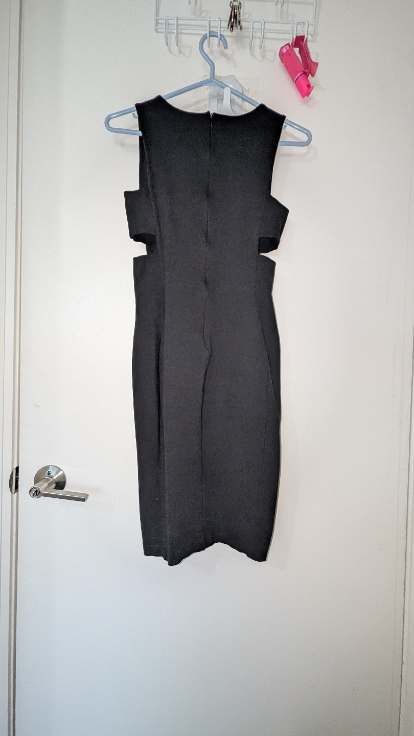 Black Cut-Out Mini Dress - photo 4
