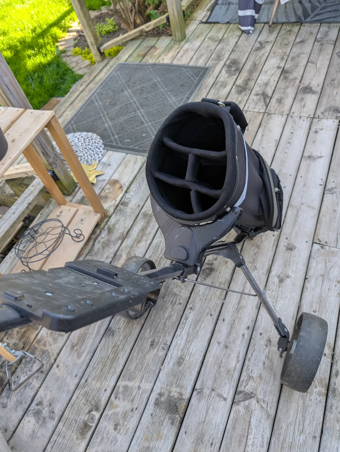 Used Spalding Golf Push Cart with Bag image indicator(6)