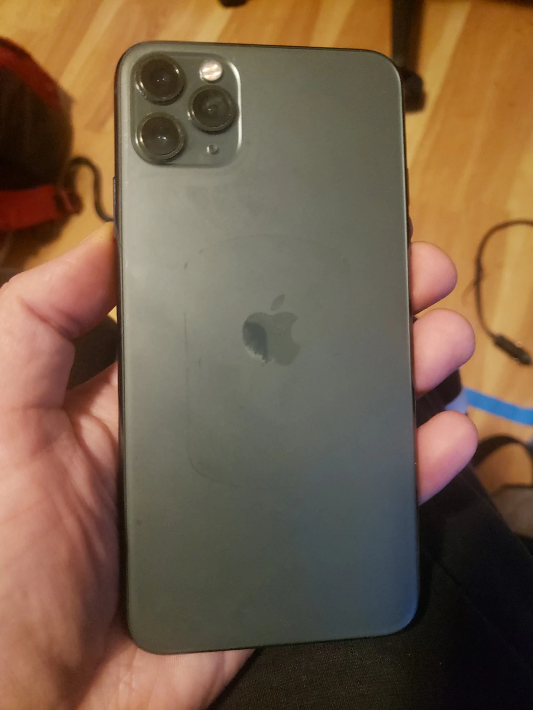 iPhone 11 Pro Max parts phone - photo 2