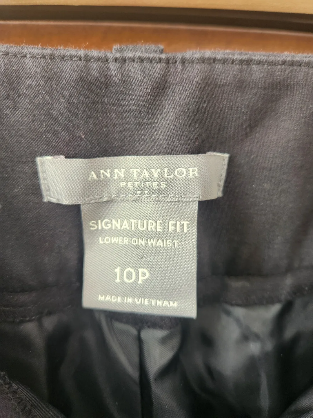 Ann Taylor Signature Fit Lower on Waist Trousers - Size 10P image indicator(3)