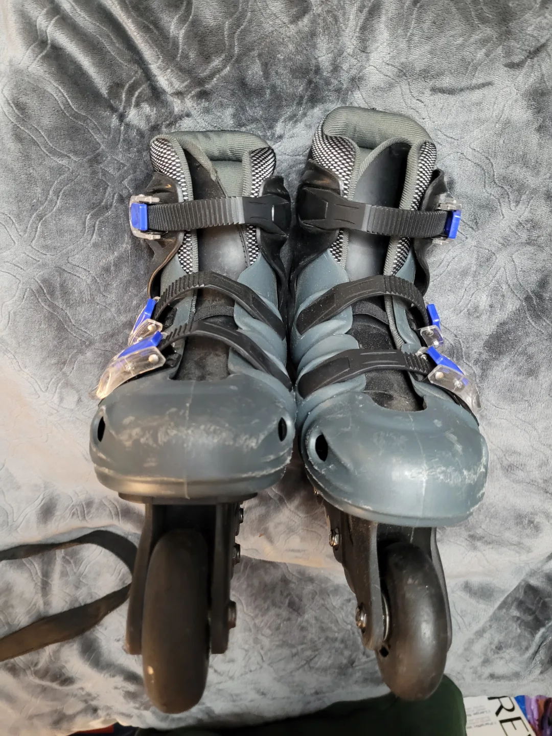 Typhoon Inline Skates - Size 7 image indicator(4)