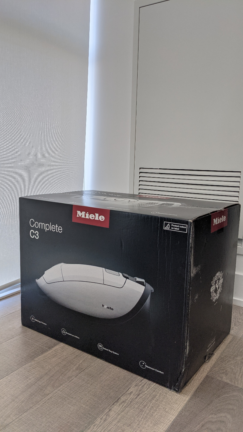 Miele Complete C3 PowerLine Canister Vacuum Cleaner - New in Box