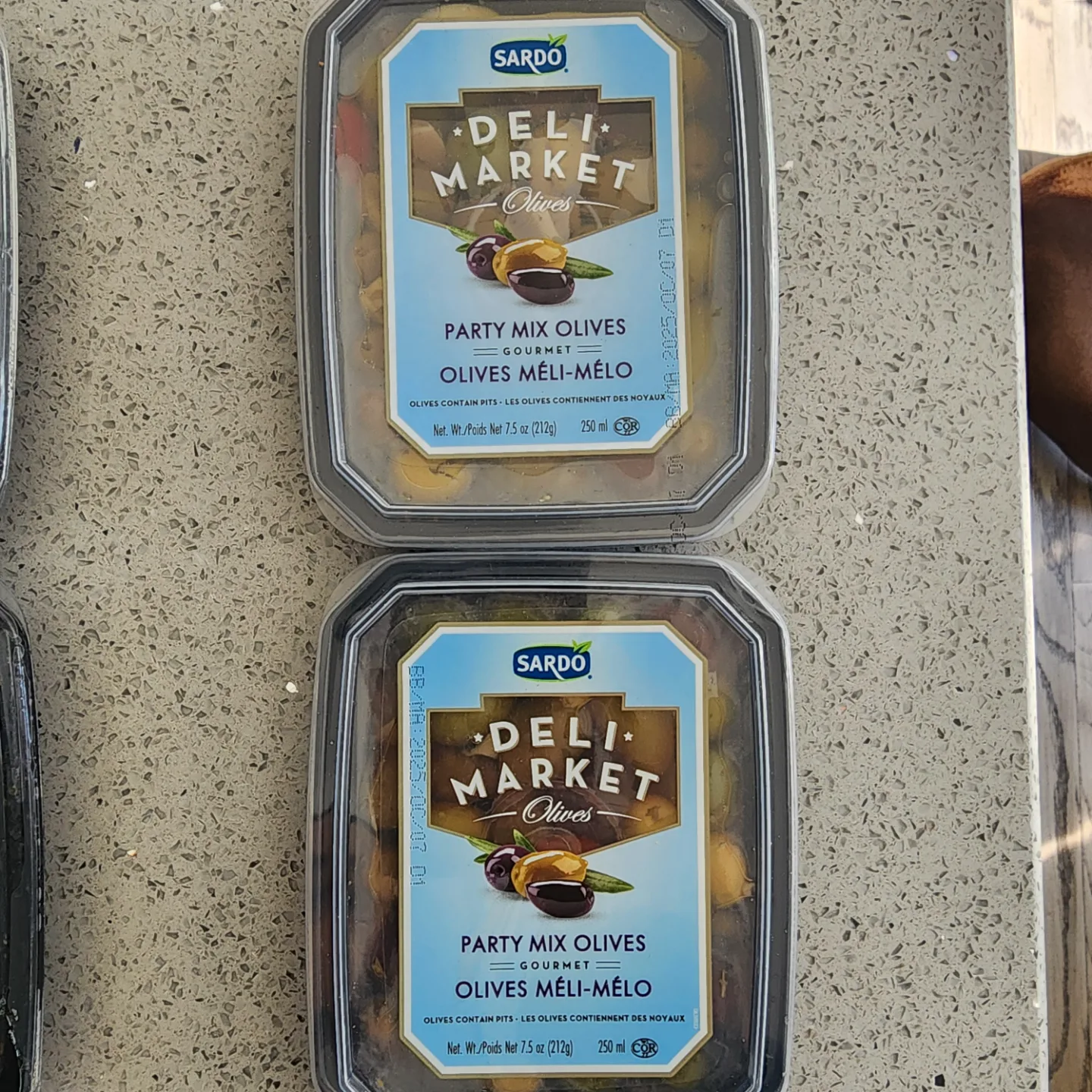 Sardo Deli Market Olives Variety Pack (4 containers) image indicator(2)