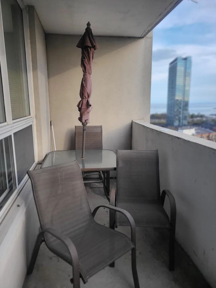 Patio Set - 4 Chairs and Table & Umbrella image indicator(2)