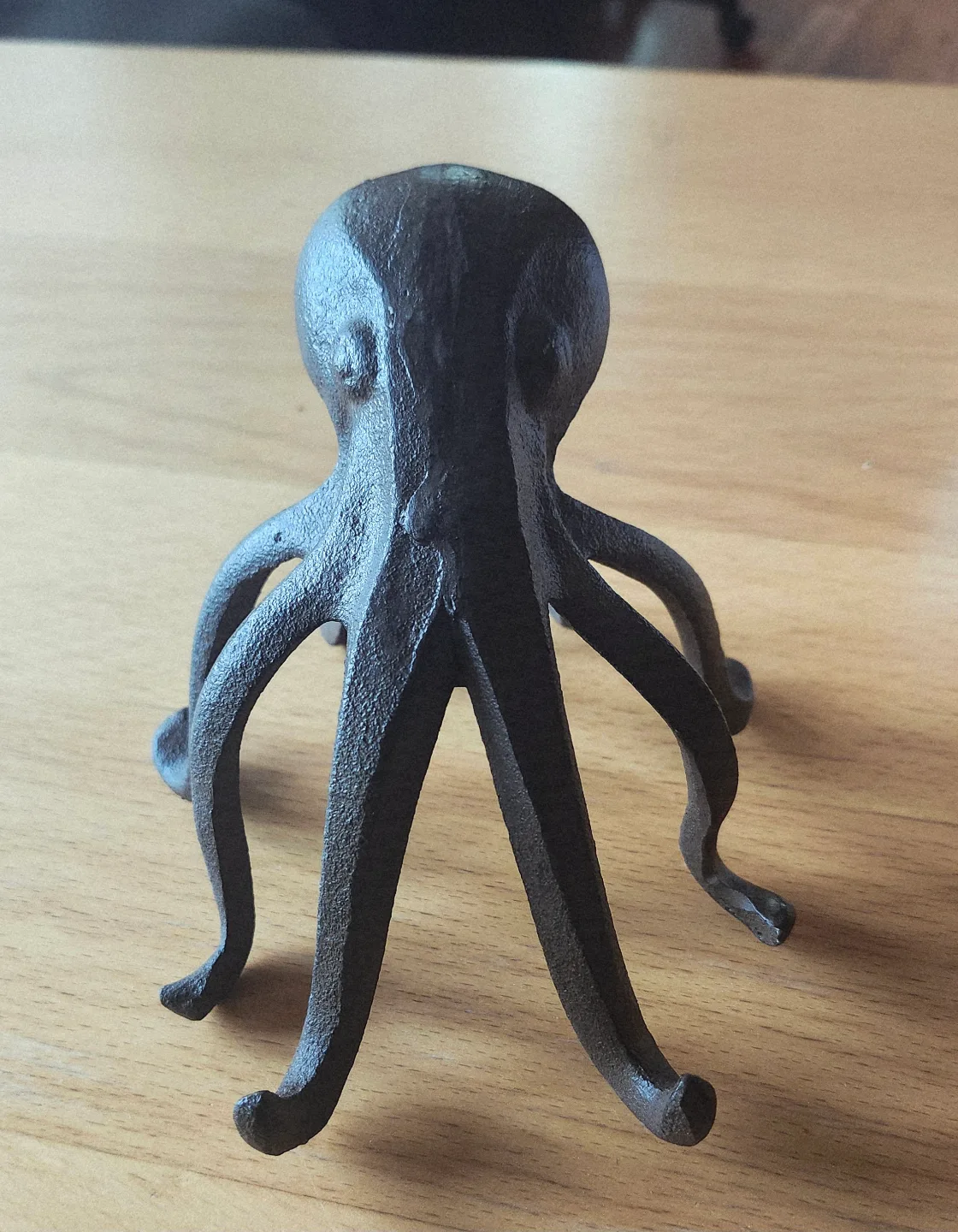 Cast Iron Octopus Phone Holder thumbnail