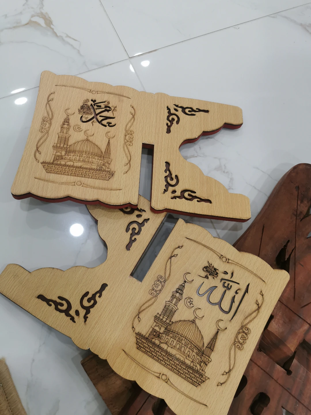 Wooden Quran Stand with Islamic Calligraphy - photo 2