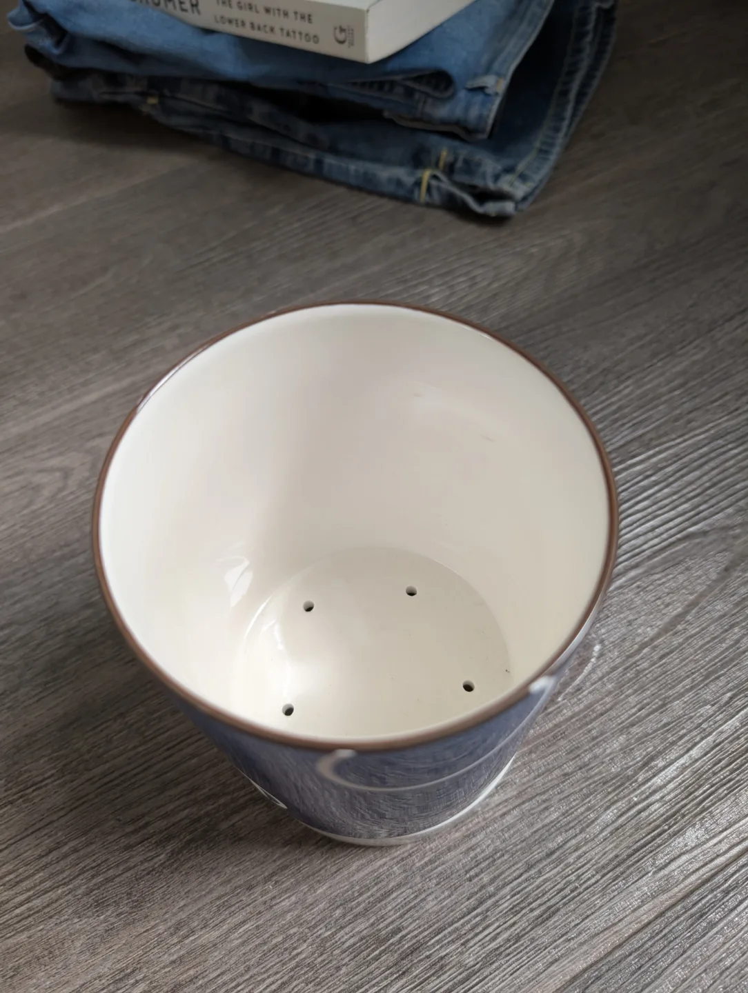 Blue and White Ceramic Utensil Holder🧡 image indicator(2)