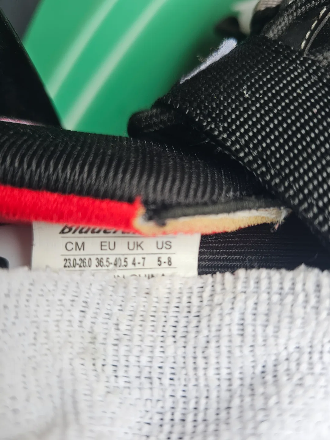 Blade Runner Phaser Inline Skates - Size 5-8 image indicator(4)