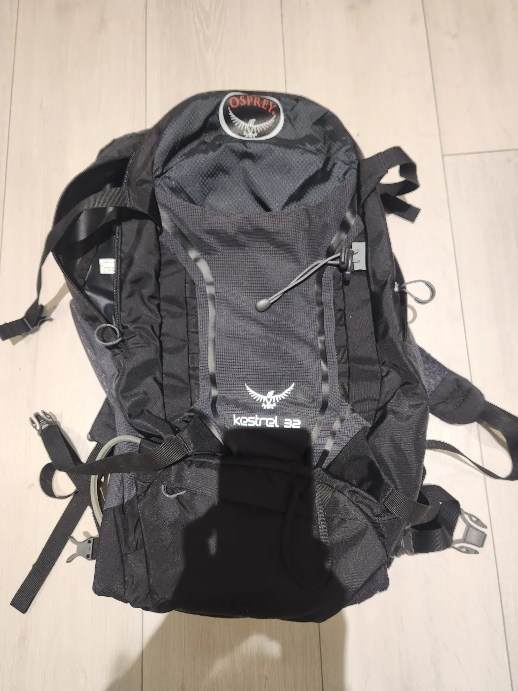 Osprey Kestrel 32 Backpack thumbnail