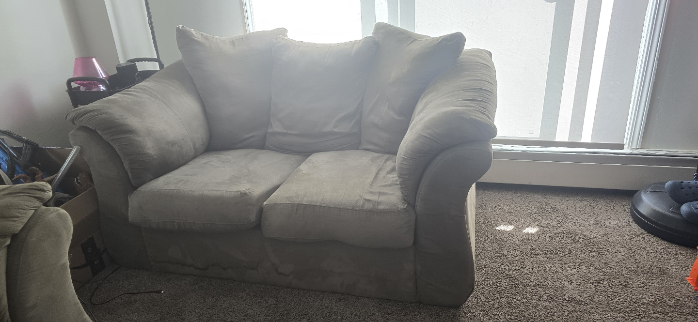 Beige sofa 3+2 seater - photo 3