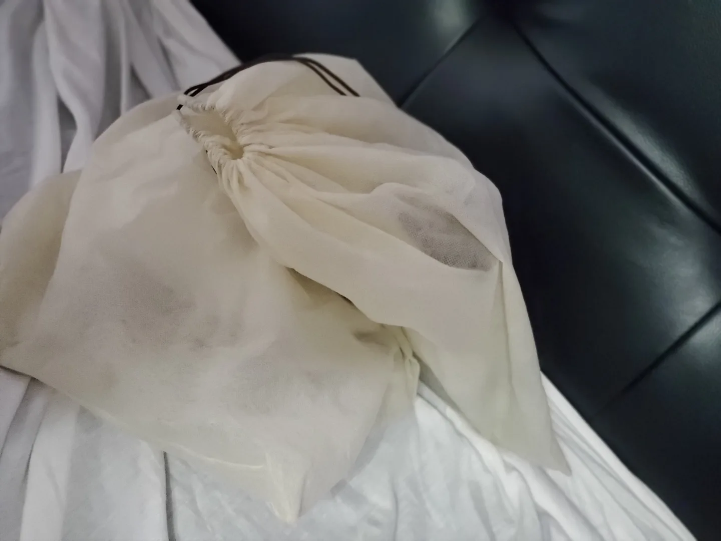 Figure Skates - Size 5 image indicator(10)