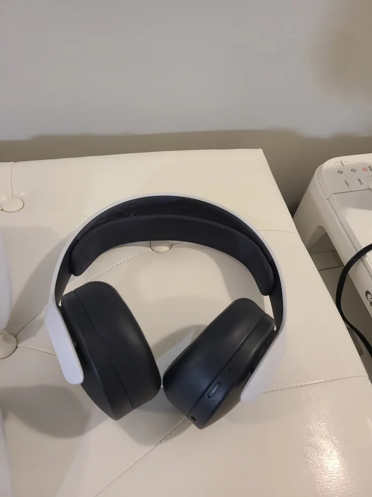 🇨🇦 Nintendo Bundle PS5, SWITCH, 3DS XL image indicator(2)