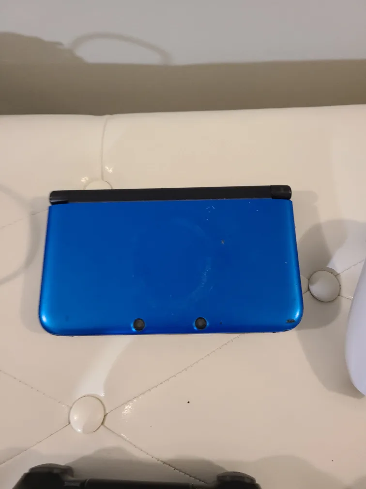 🇨🇦 Nintendo Bundle PS5, SWITCH, 3DS XL image indicator(8)