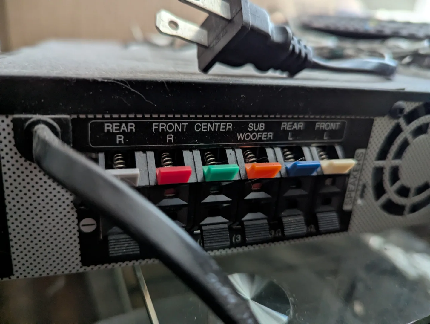 LG 5.1 Home Theatre System image indicator(2)