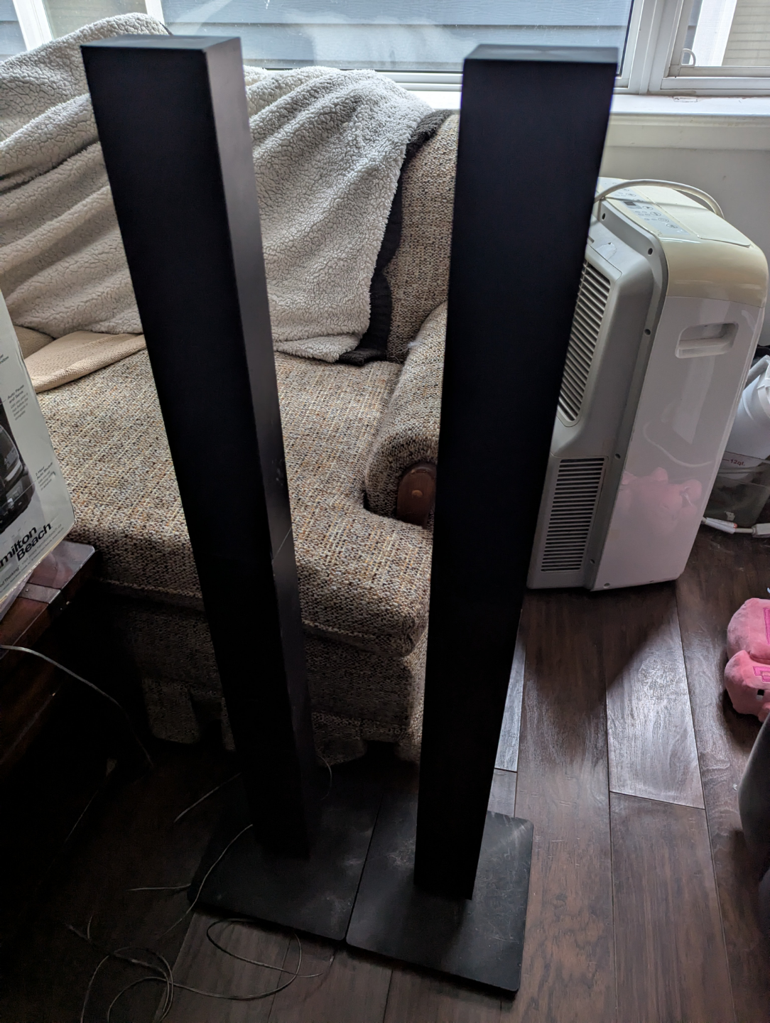 LG 5.1 Home Theatre System - photo 3