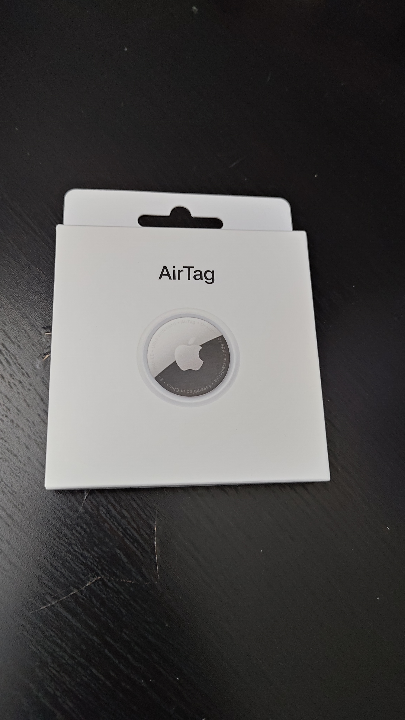 New Apple AirTag