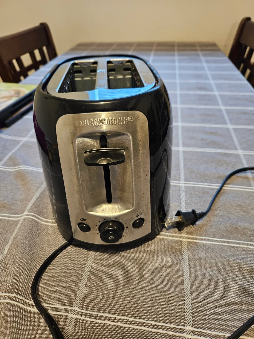 Black & Decker 2-Slice Toaster 🧡 thumbnail