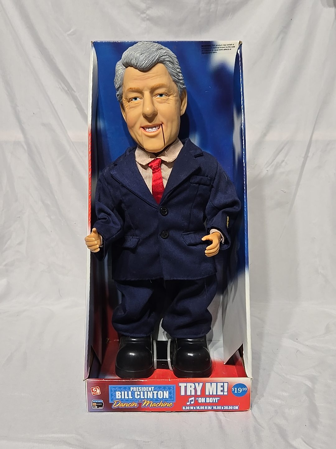 President Bill Clinton Dancin' Machine by Gemmy