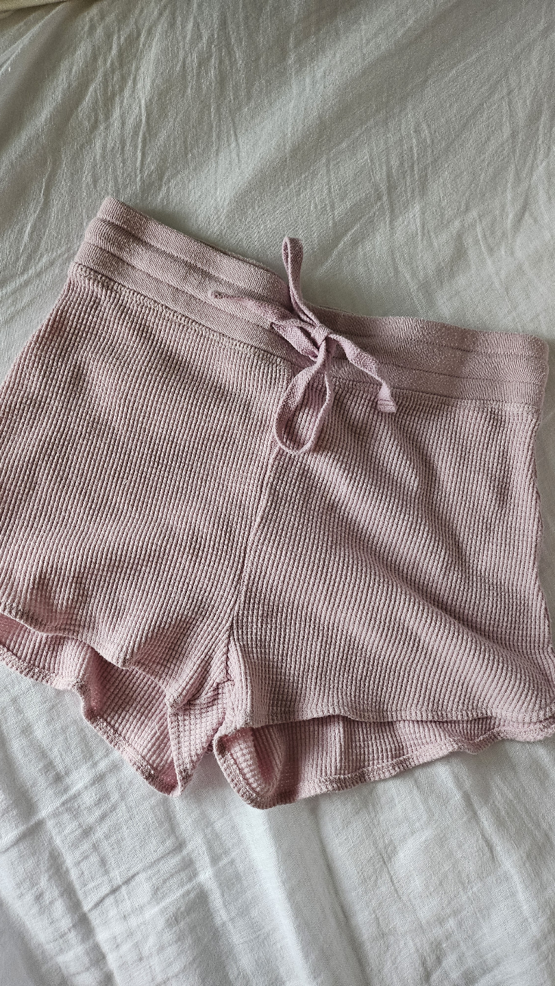 TNA Ribbed Knit Shorts - Size XXS