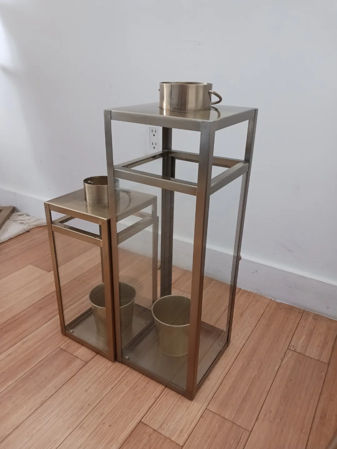 Elegant Gold Metal Lantern Set – Includes 2 Sizes + Glass Panels image indicator(6)