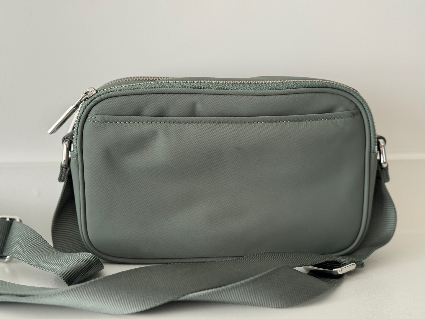 Lululemon City Adventurer Bag - Sage Green - photo 2
