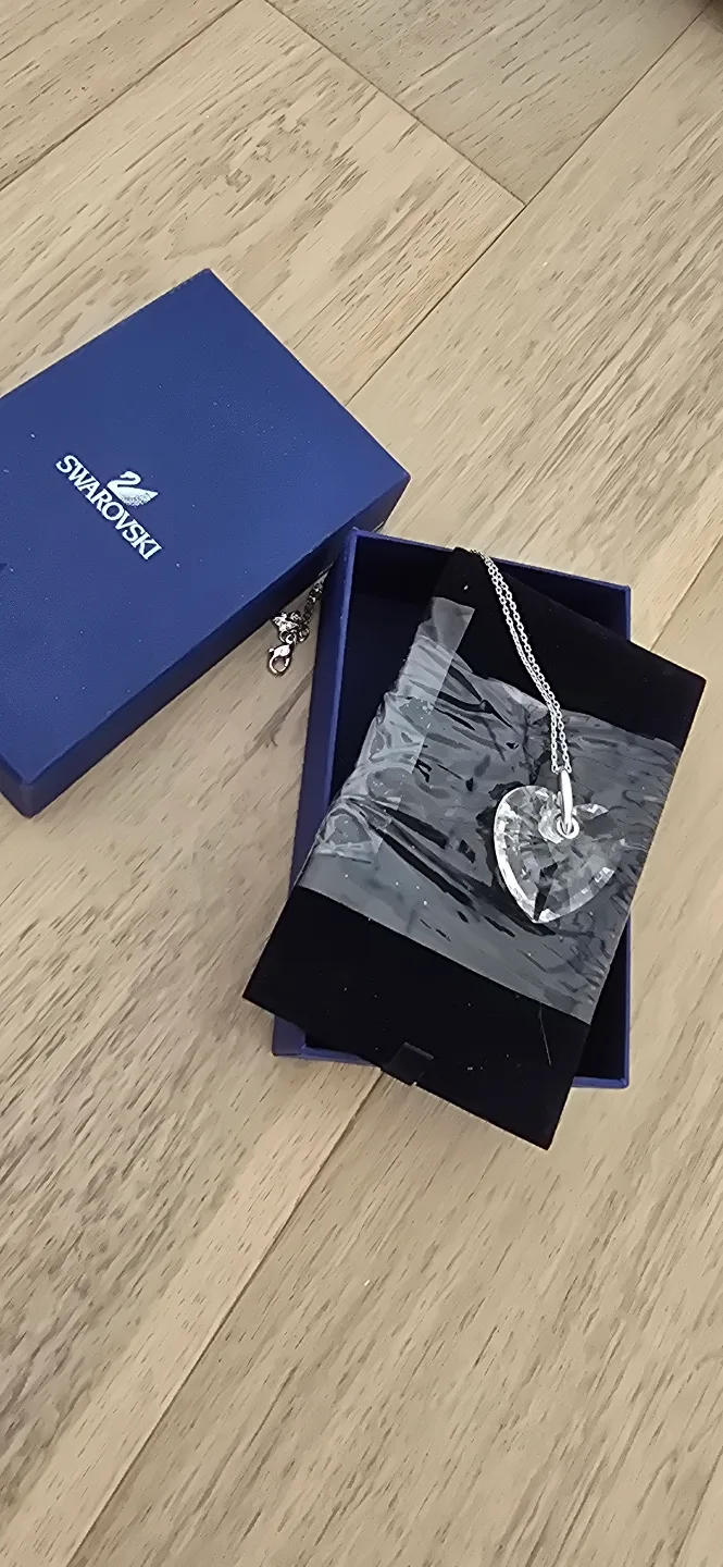 authentic  swarovski thumbnail