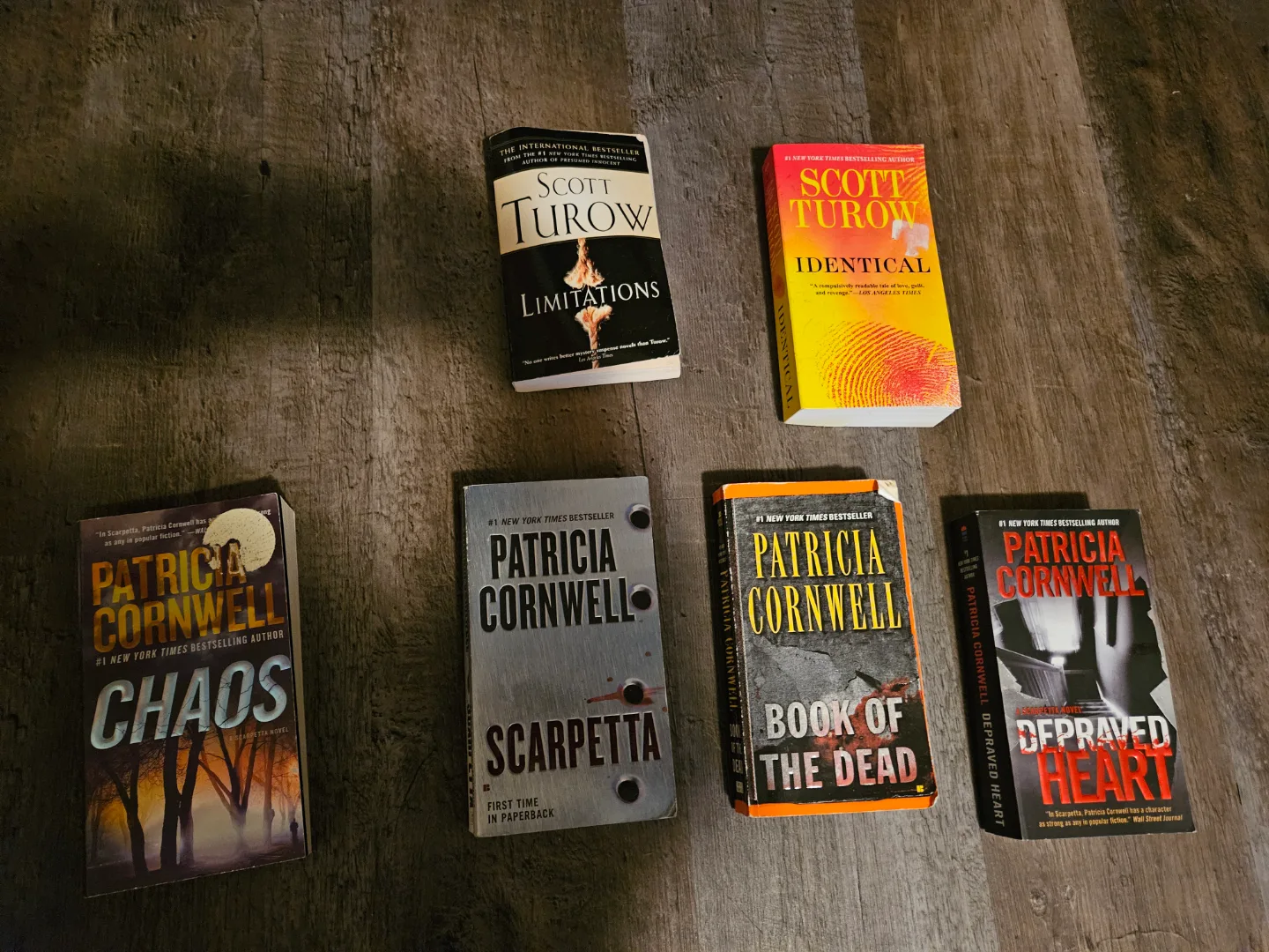 John Grisham,  Scott Turow, Patricia Cornwell books image indicator(2)