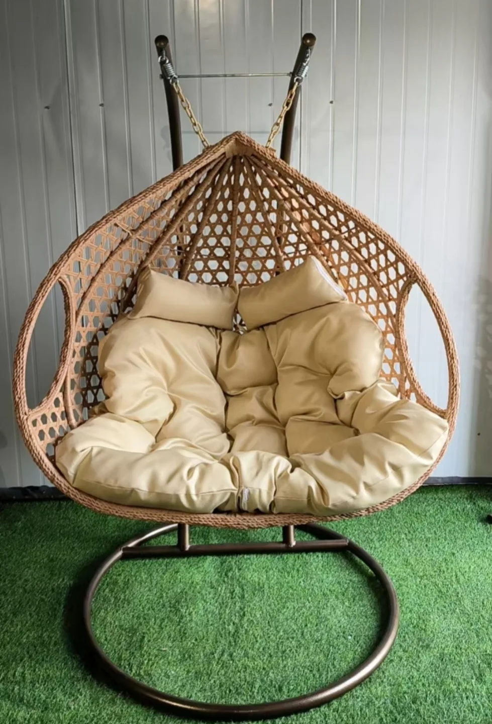 Double Hanging Egg Chair with Cushions thumbnail