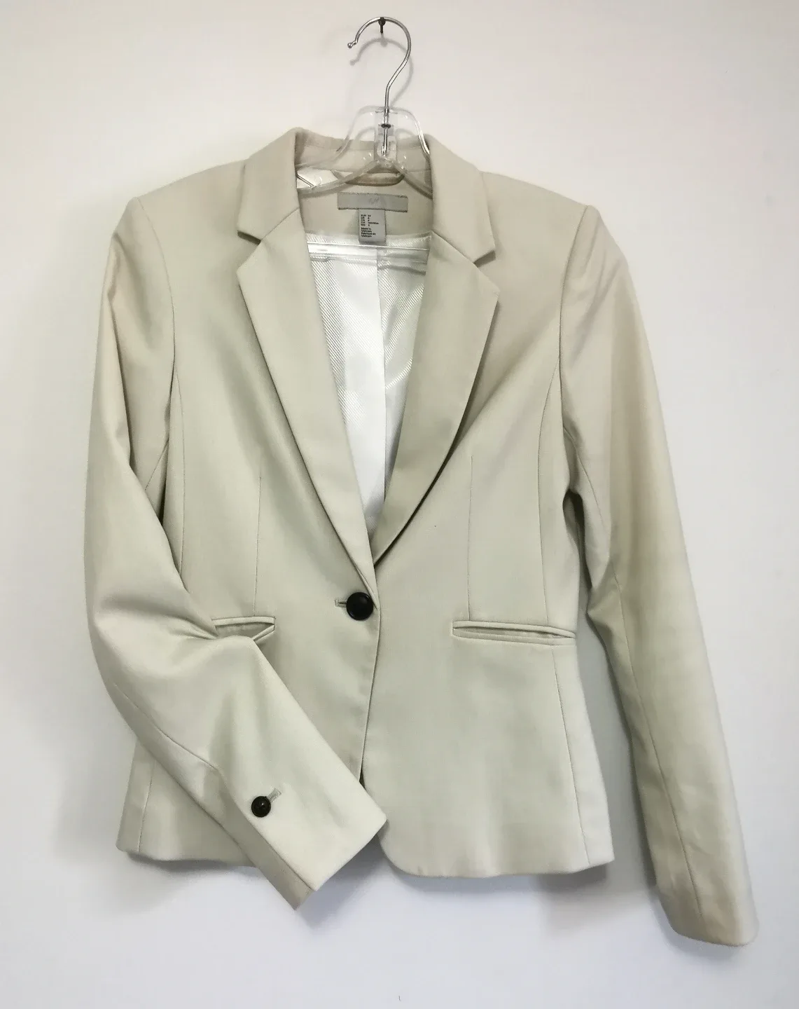Cream-coloured H&M Blazer, Size 4 thumbnail