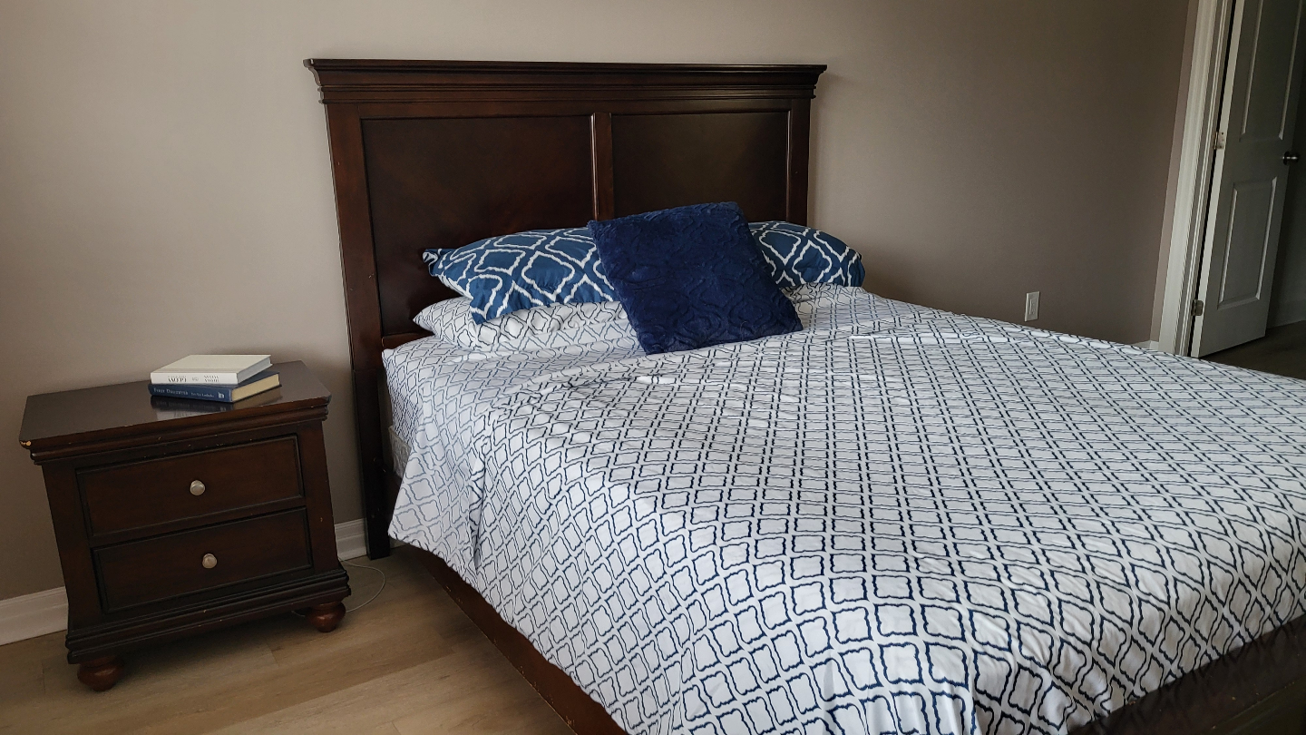 Queen Size Bedroom Set - Dark Brown Wood