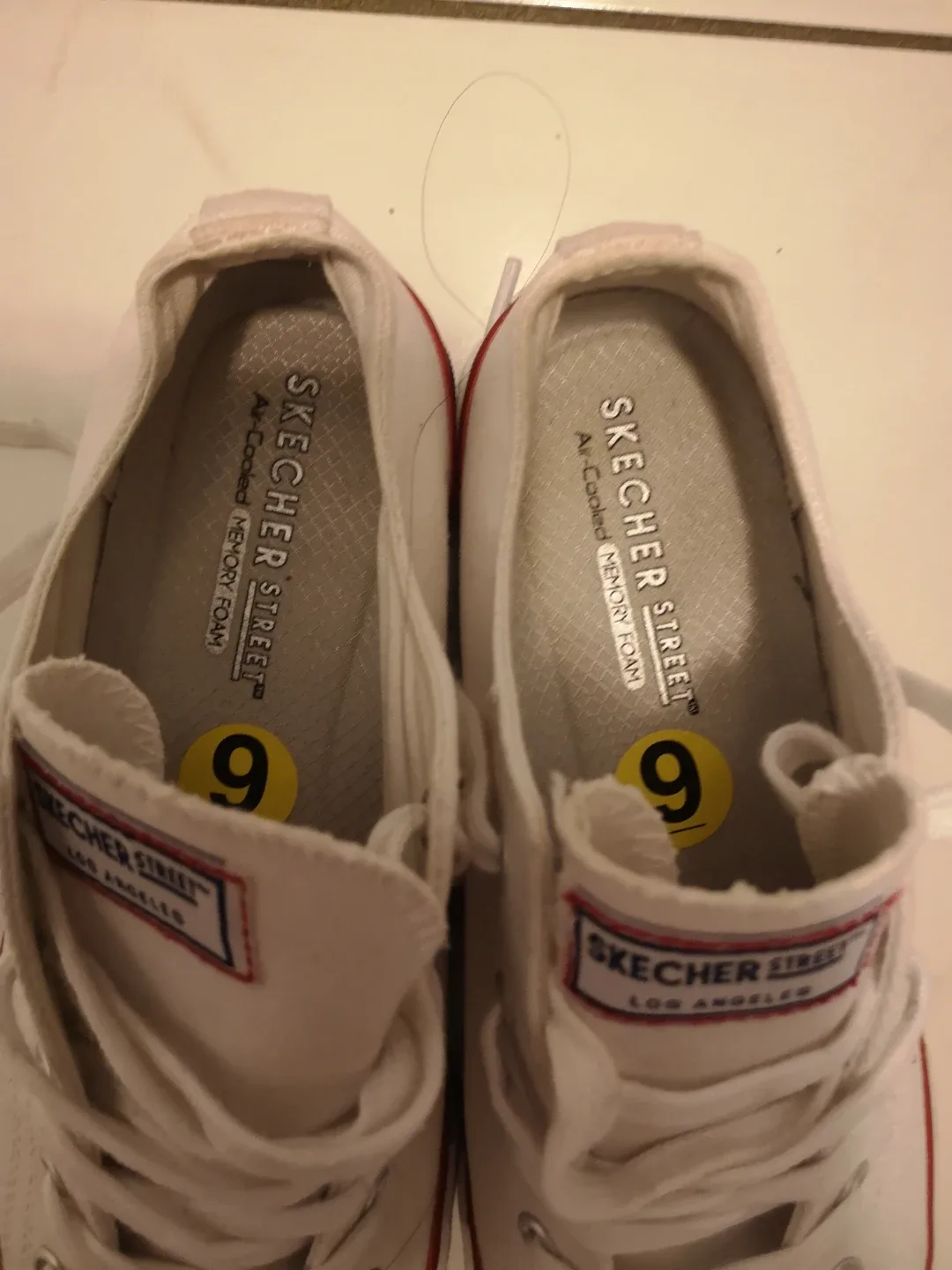Skecher Street Women's White Canvas Sneakers - Size 9 image indicator(2)