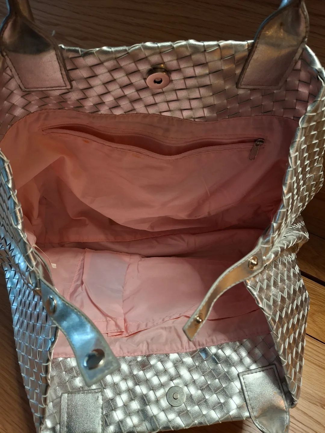 🧡Silver Woven Tote Bag image indicator(2)