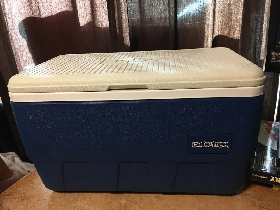 vintage igloo ice chest cooler carefree blue 22x13x13 thumbnail