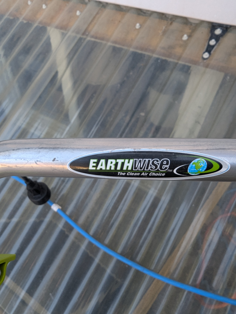Earthwis 8.5 Amp Tiller/Cultivator - photo 4