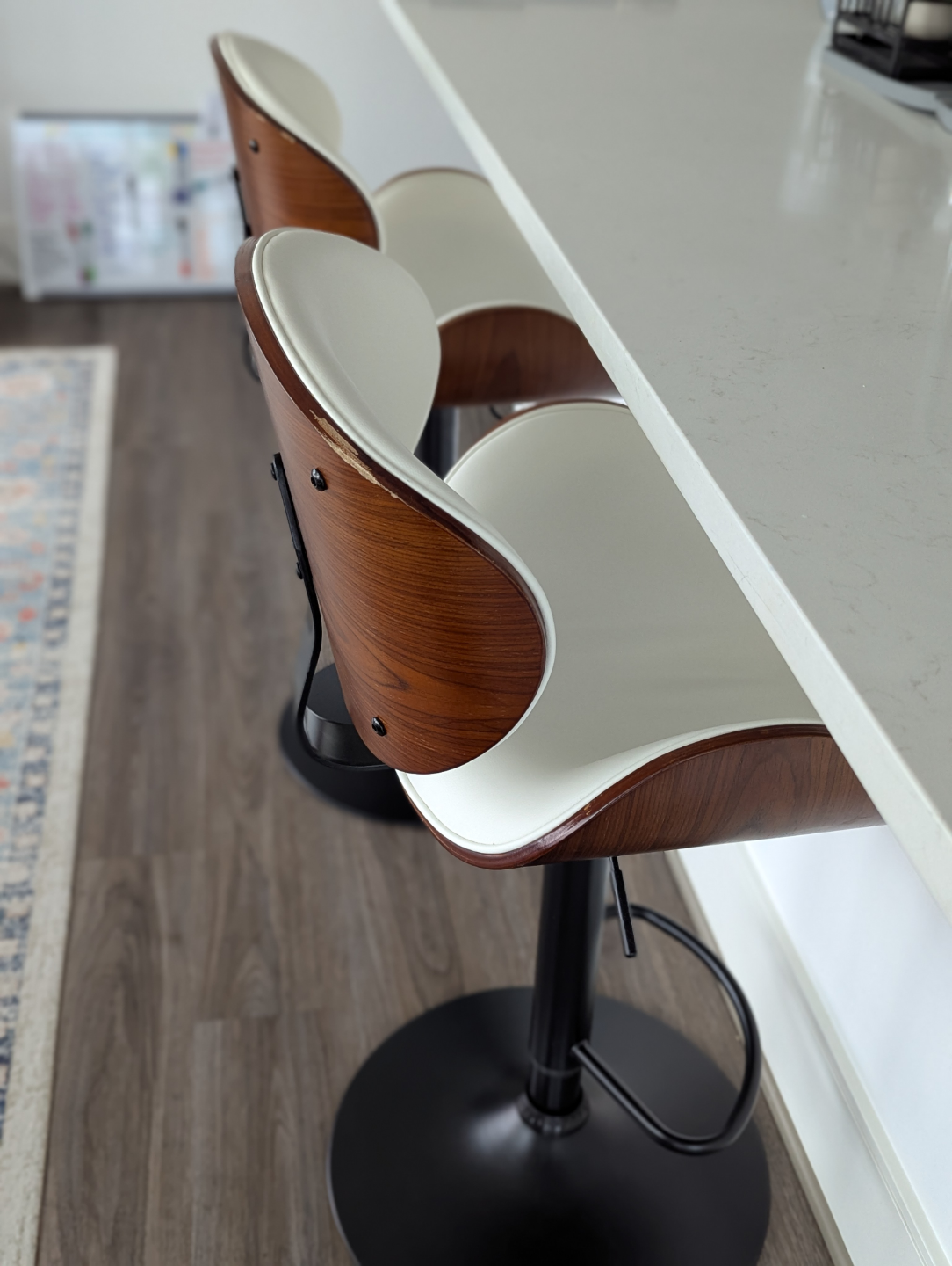 Pair of Mid-Century Modern Adjustable Bar Stools - photo 4