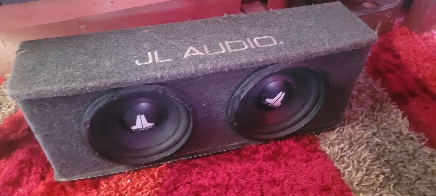 JL Audio 2x 10' subwoofer enclosure thumbnail
