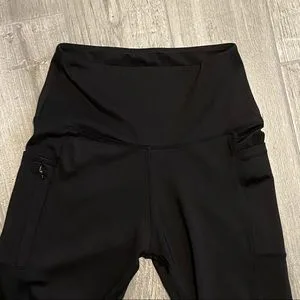 BRAND NEW LegEnd High-Waisted 7/8 Leggings - Size Small image indicator(3)