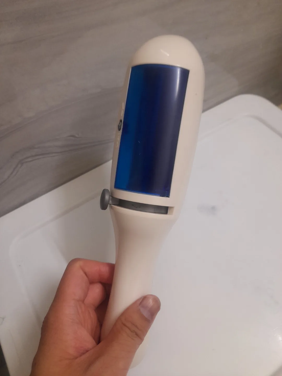 Self Cleaning Lint Roller #freecycle image indicator(2)