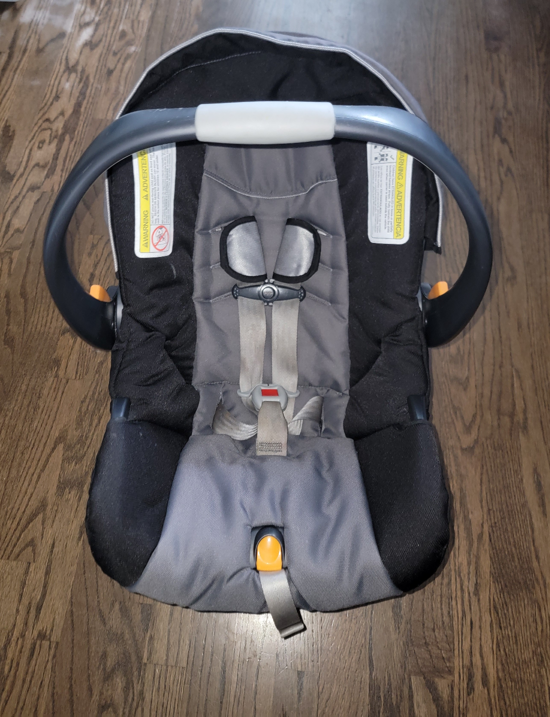 Chicco Keyfit Infant Car Seat - Gray