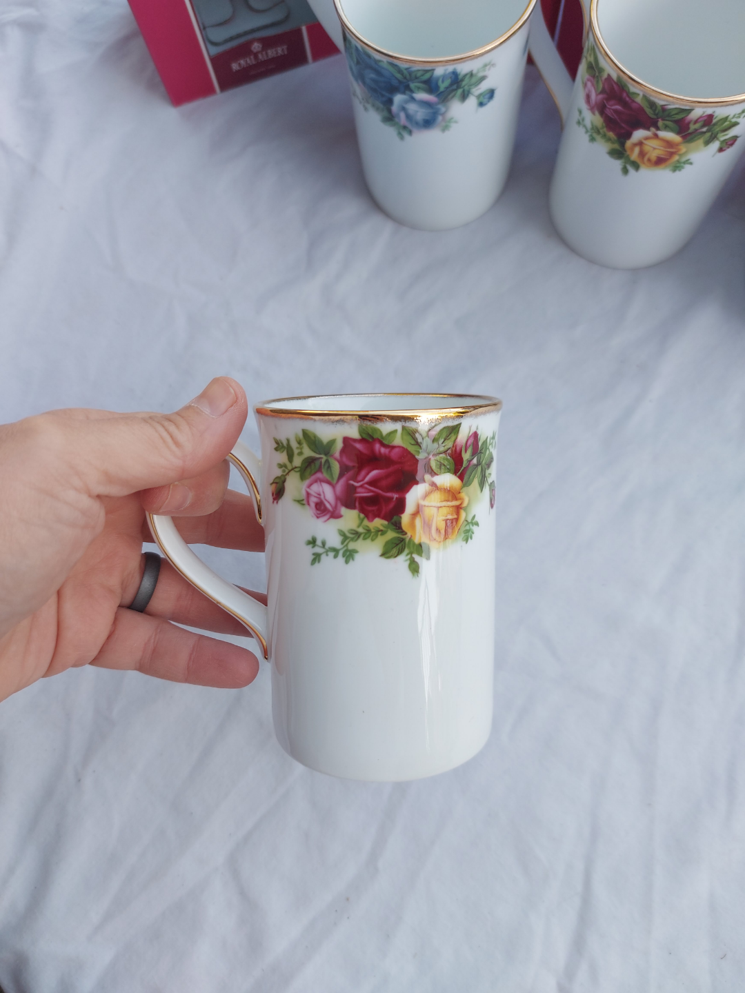Royal Albert Country Roses by Royal Doulton - photo 3