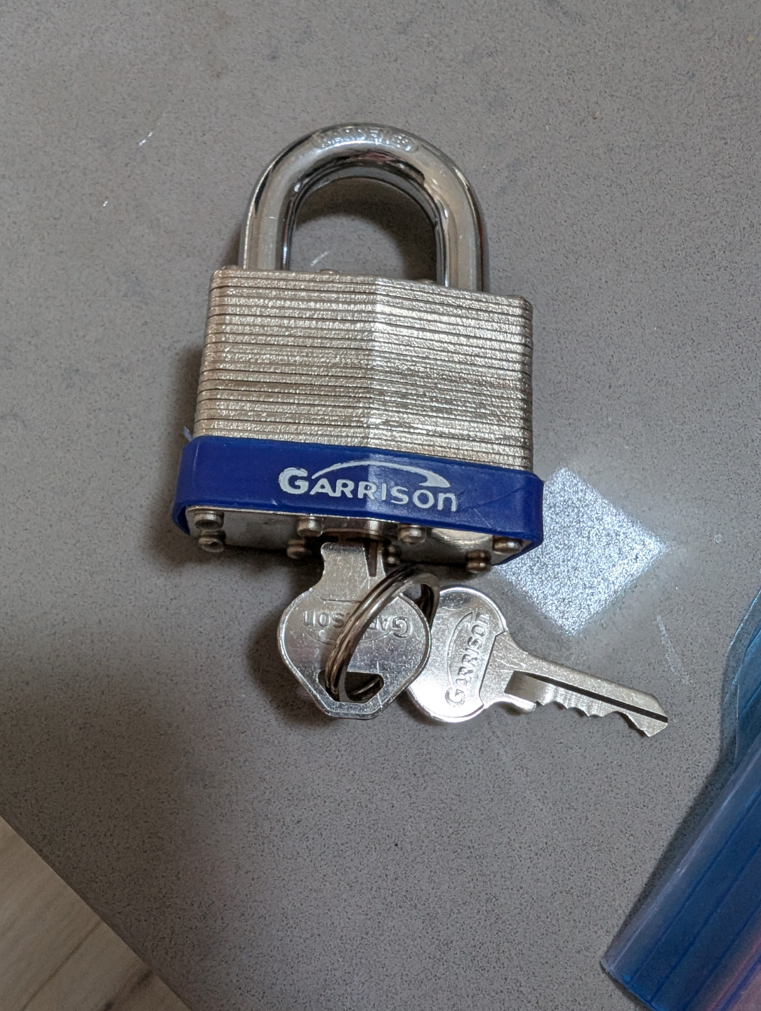 Garrison Padlock with Keys