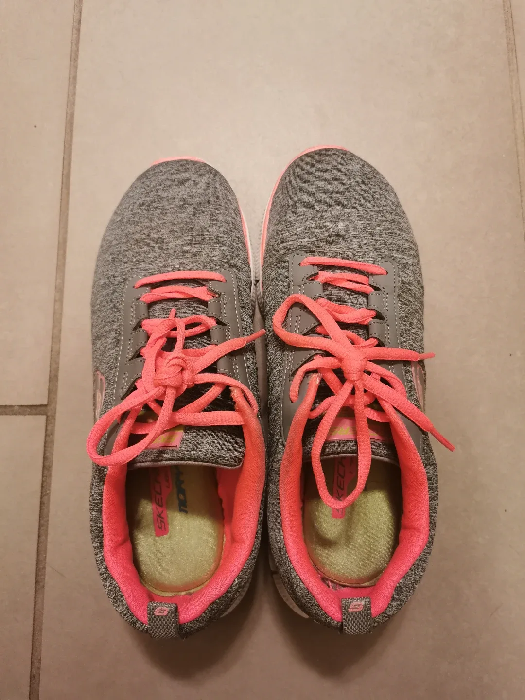 Women's Skechers Running Shoes - Size 8 US