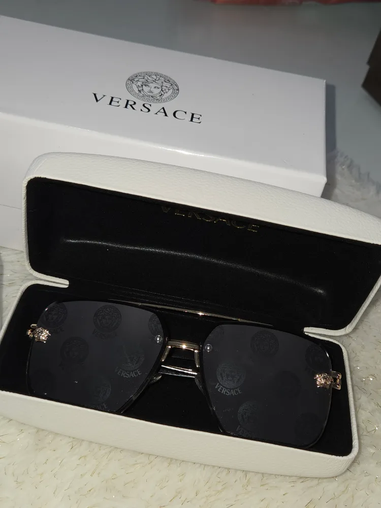 Versace Sunglasses Aviator Style image indicator(3)