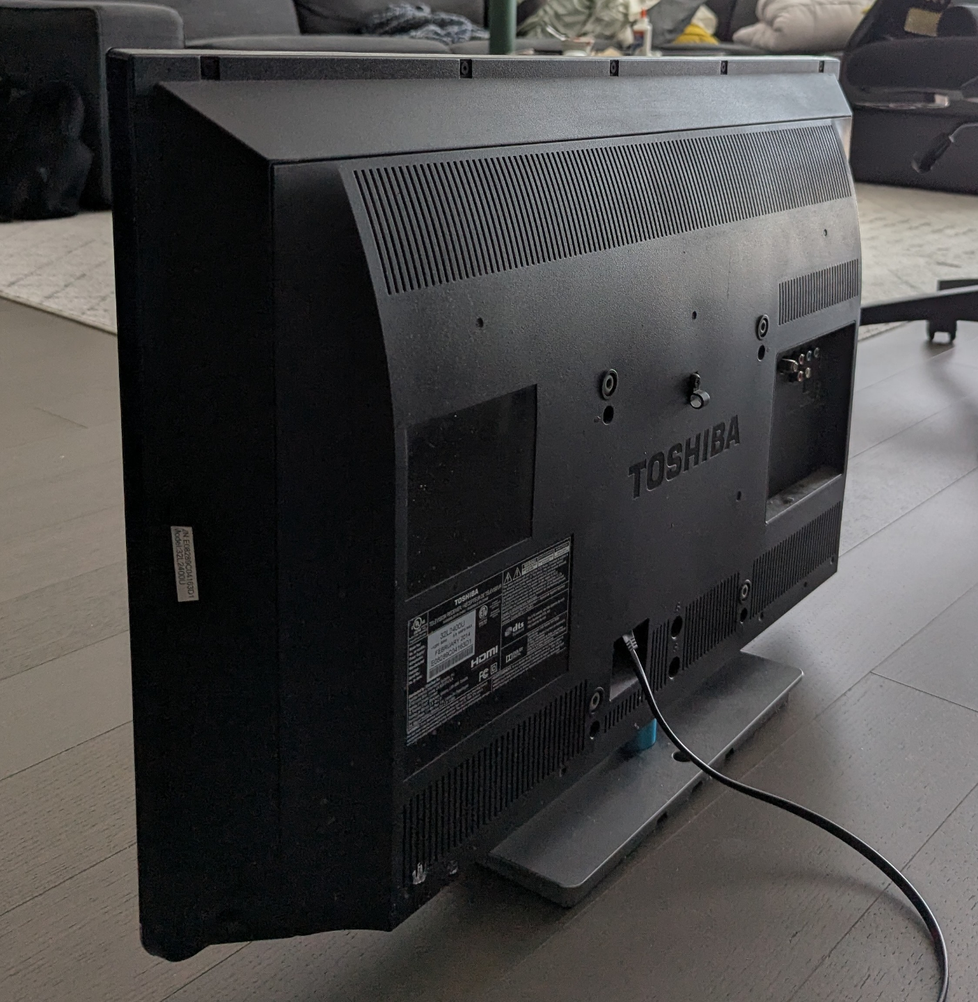 Toshiba 32'' LED HDTV - photo 2