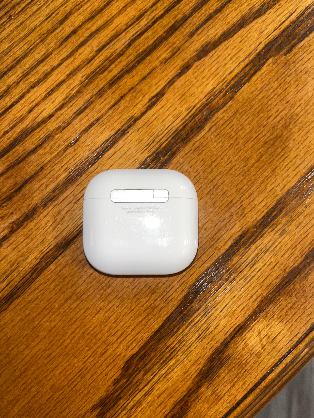 Apple AirPod 4th Gen+ box, lightly used, good condition image indicator(3)